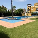 Ideal Pool Hmwy * Torrevieja